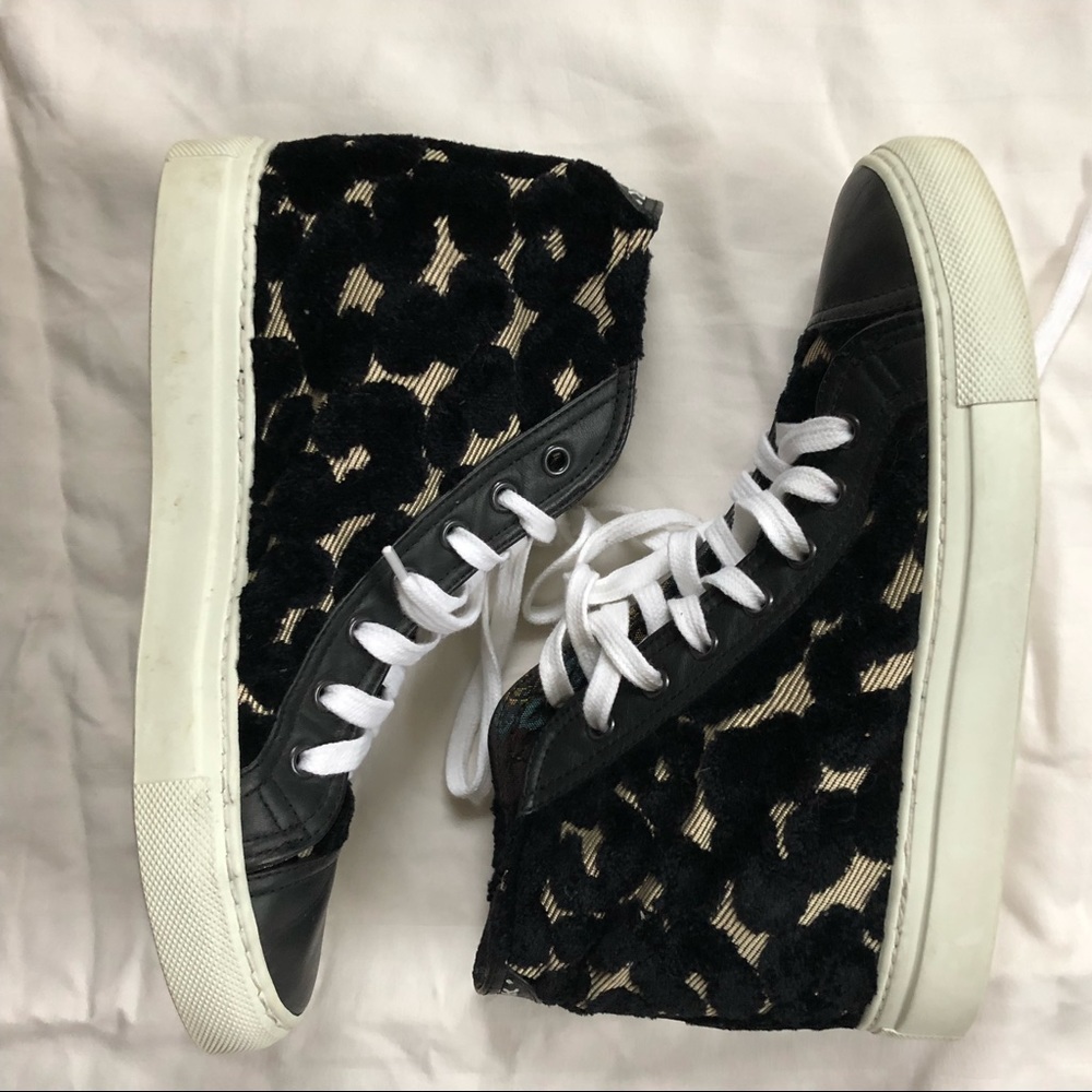 Studswar — Irvine Lace Up Wedge Sneakers